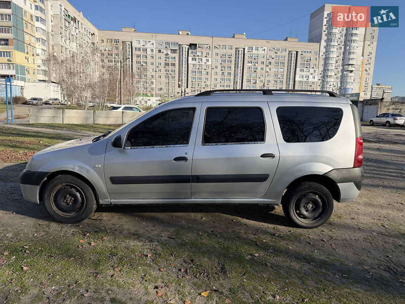 Універсал Dacia Logan MCV 2008 в Дніпрі