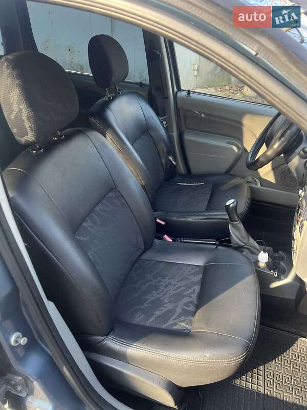 Універсал Dacia Logan MCV 2008 в Одесі фото 9 Універсал Dacia Logan MCV 2008 в Одесі