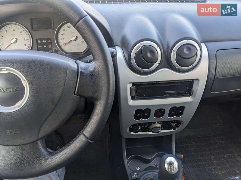 Універсал Dacia Logan MCV 2009 в Одесі