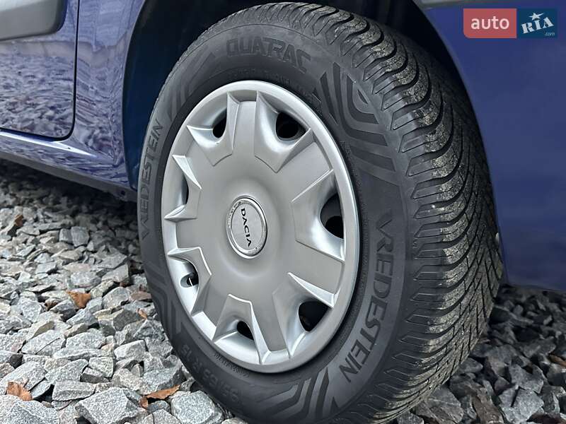 Універсал Dacia Logan MCV 2008 в Рівному