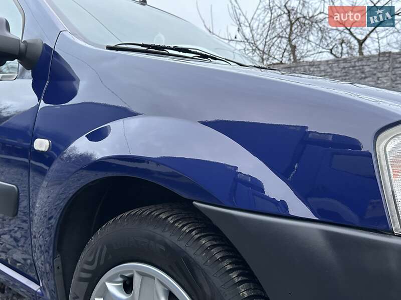 Універсал Dacia Logan MCV 2008 в Рівному