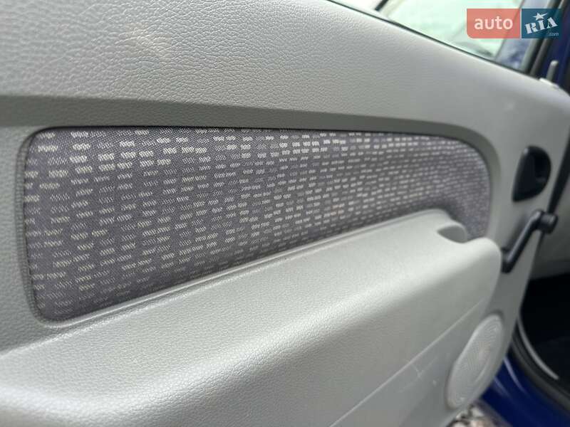 Універсал Dacia Logan MCV 2008 в Рівному