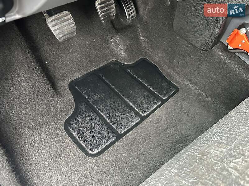 Універсал Dacia Logan MCV 2008 в Рівному