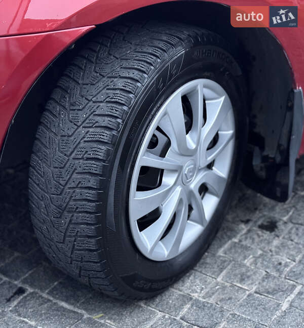 Універсал Dacia Logan MCV 2012 в Дніпрі фото 16 Універсал Dacia Logan MCV 2012 в Дніпрі