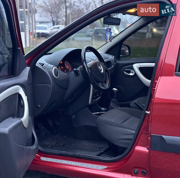 Універсал Dacia Logan MCV 2012 в Дніпрі фото 22 Універсал Dacia Logan MCV 2012 в Дніпрі