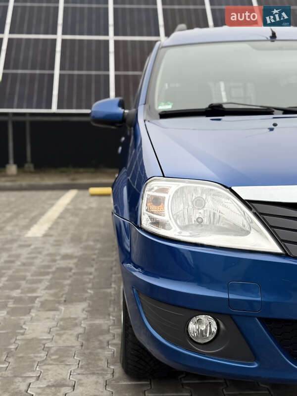 Універсал Dacia Logan MCV 2010 в Володимирі