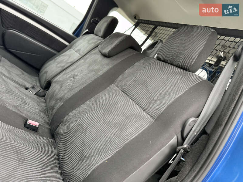 Універсал Dacia Logan MCV 2010 в Володимирі