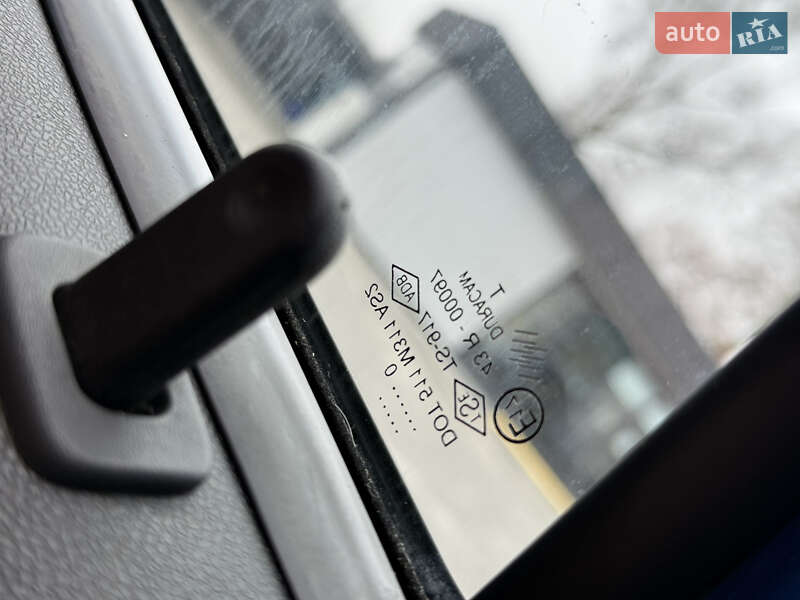 Універсал Dacia Logan MCV 2010 в Володимирі