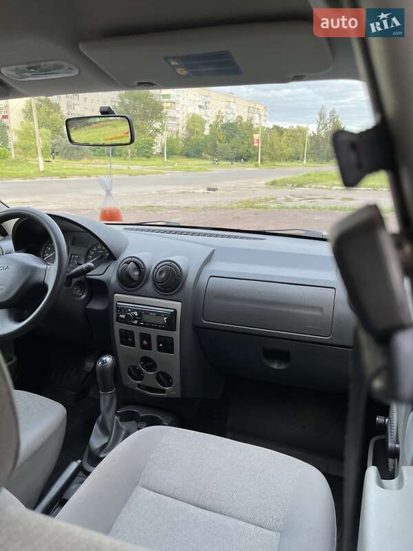 Универсал Dacia Logan MCV 2009 в Шостке