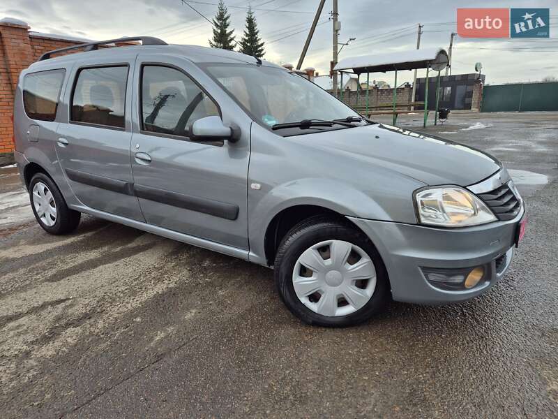 Універсал Dacia Logan MCV 2010 в Стрию
