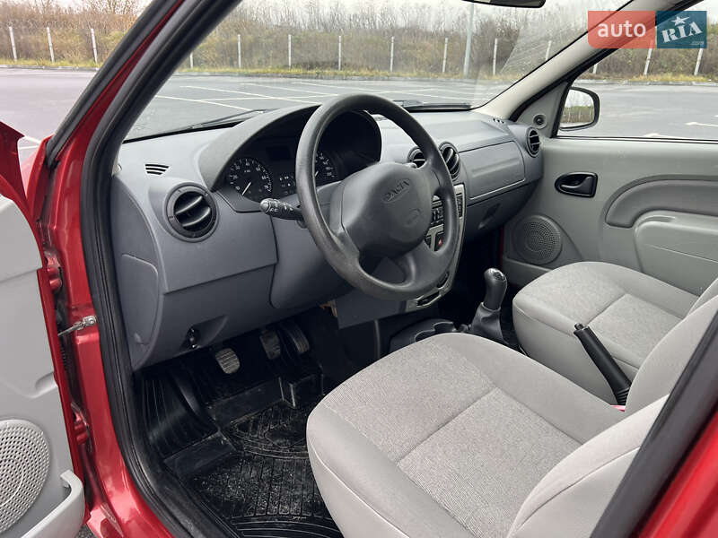 Універсал Dacia Logan MCV 2012 в Вінниці