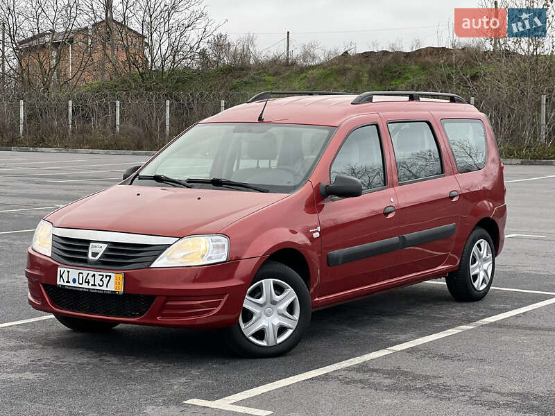 Універсал Dacia Logan MCV 2012 в Вінниці