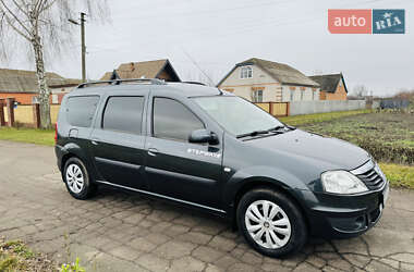 Універсал Dacia Logan MCV 2010 в Ромнах
