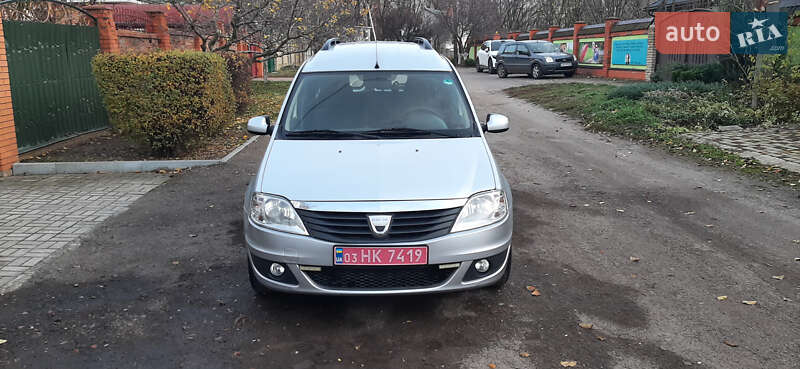 Універсал Dacia Logan MCV 2010 в Чернігові
