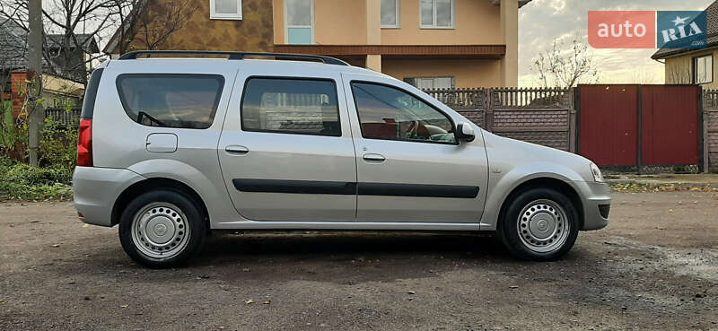 Універсал Dacia Logan MCV 2010 в Чернігові