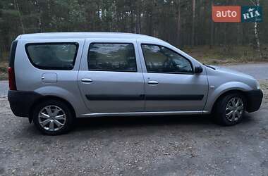 Универсал Dacia Logan MCV 2008 в Городне