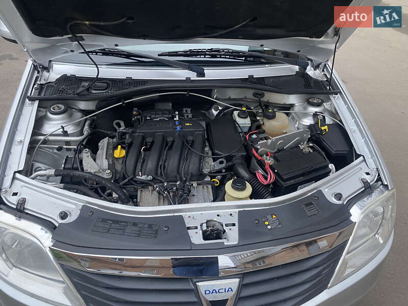 Универсал Dacia Logan MCV 2009 в Ромнах фото 23 Универсал Dacia Logan MCV 2009 в Ромнах
