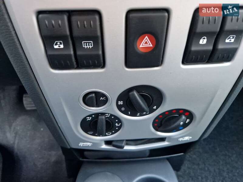 Универсал Dacia Logan MCV 2008 в Бородянке фото 12 Универсал Dacia Logan MCV 2008 в Бородянке