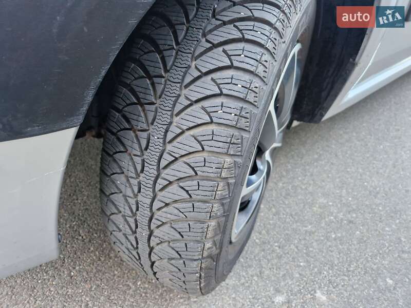 Универсал Dacia Logan MCV 2008 в Бородянке фото 16 Универсал Dacia Logan MCV 2008 в Бородянке