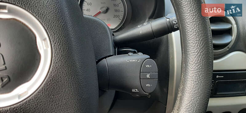 Универсал Dacia Logan MCV 2011 в Чернигове фото 38 Универсал Dacia Logan MCV 2011 в Чернигове