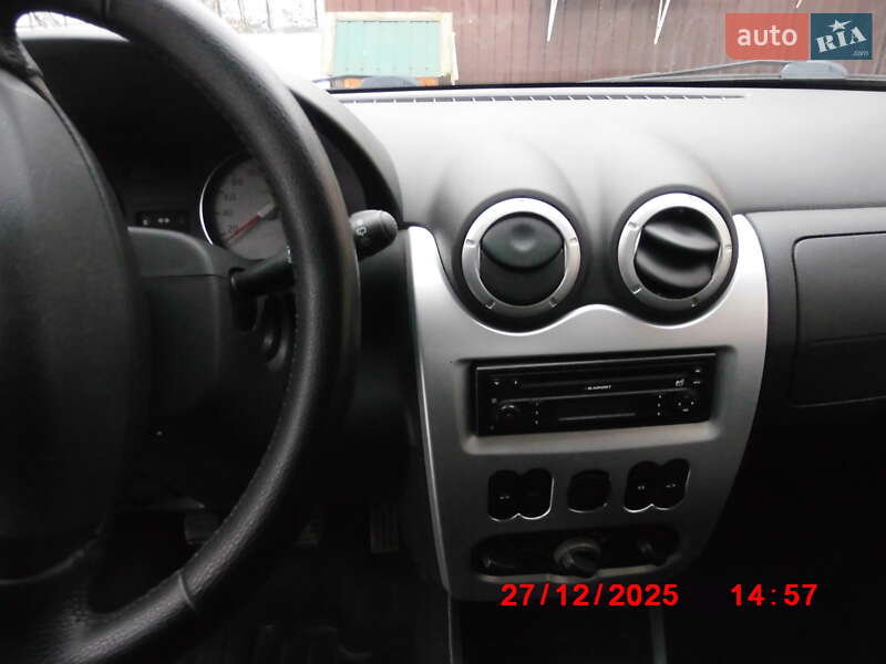 Універсал Dacia Logan MCV 2010 в Кропивницькому