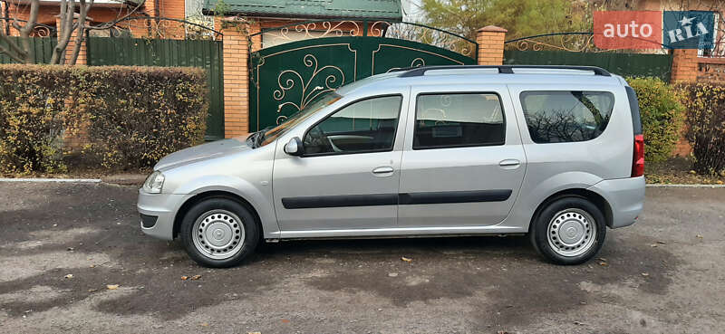 Универсал Dacia Logan MCV 2010 в Чернигове фото 4 Универсал Dacia Logan MCV 2010 в Чернигове