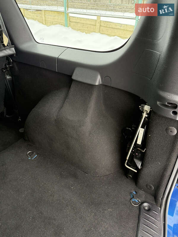 Универсал Dacia Logan MCV 2010 в Красилове