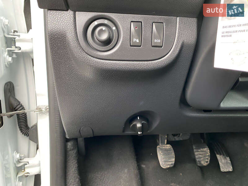 Универсал Dacia Logan MCV 2016 в Ровно