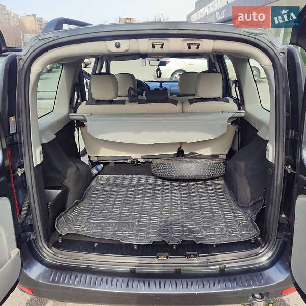 Универсал Dacia Logan MCV 2012 в Долинской фото 19 Универсал Dacia Logan MCV 2012 в Долинской