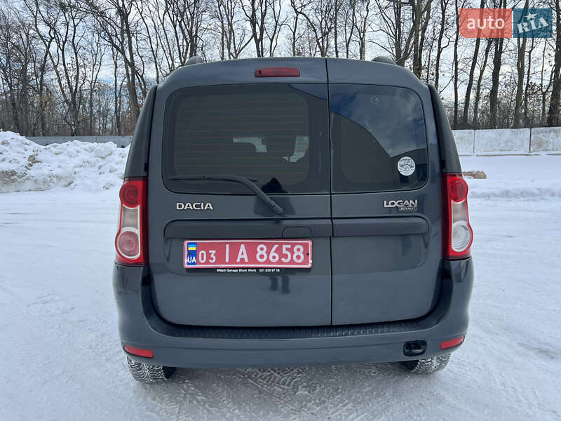 Универсал Dacia Logan MCV 2010 в Луцке