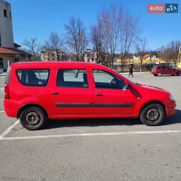 Универсал Dacia Logan MCV 2011 в Броварах