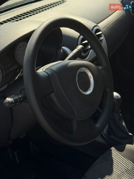 Универсал Dacia Logan MCV 2008 в Ромнах