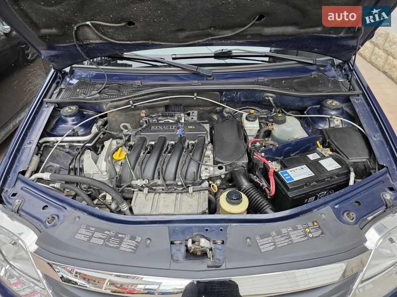 Седан Dacia Logan MCV 2010 в Ивано-Франковске