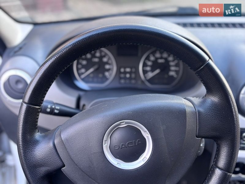 Универсал Dacia Logan MCV 2012 в Белой Кринице фото 13 Универсал Dacia Logan MCV 2012 в Белой Кринице