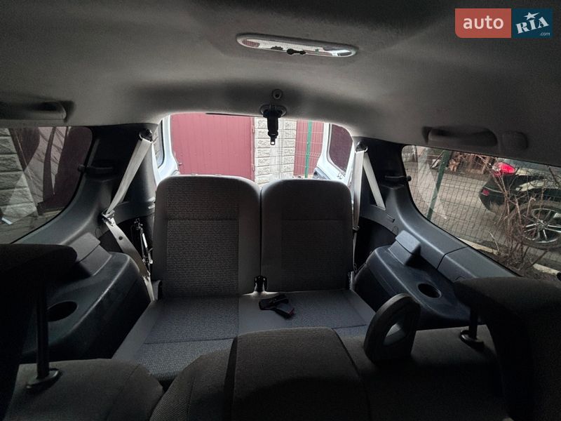 Универсал Dacia Logan MCV 2012 в Белой Кринице фото 19 Универсал Dacia Logan MCV 2012 в Белой Кринице