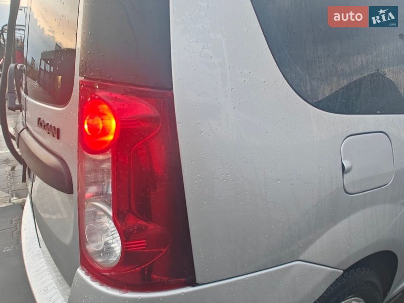 Универсал Dacia Logan MCV 2011 в Виннице