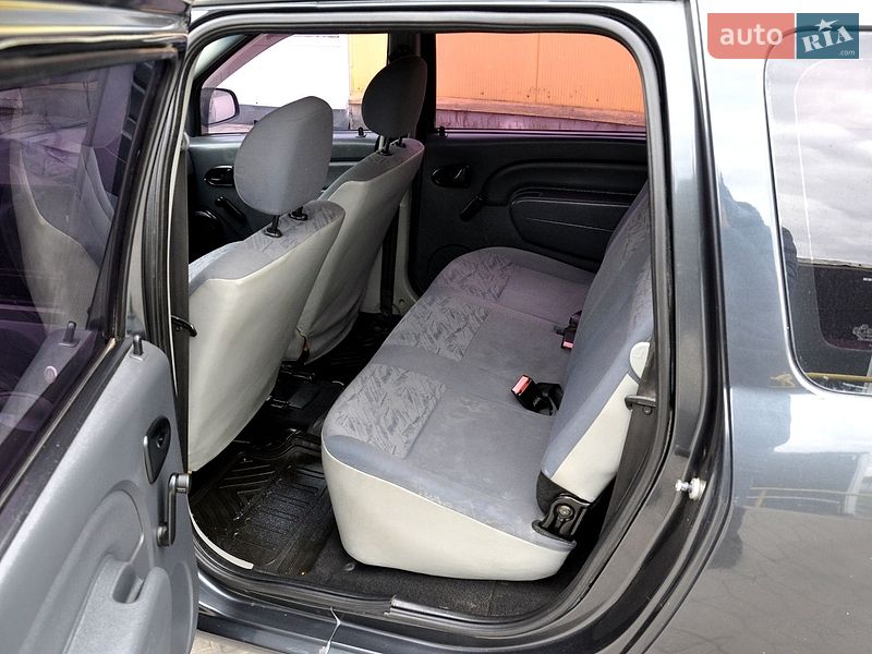 Универсал Dacia Logan MCV 2008 в Львове