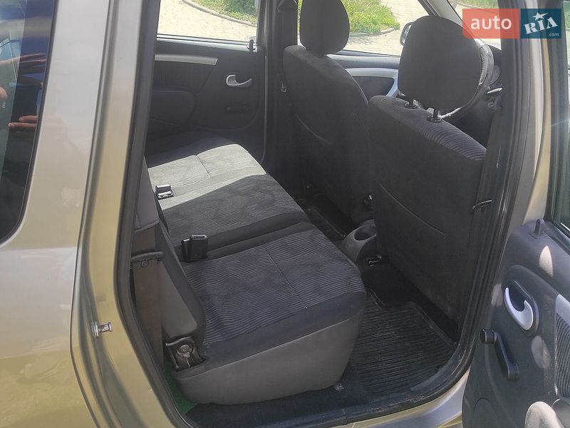 Универсал Dacia Logan MCV 2009 в Львове