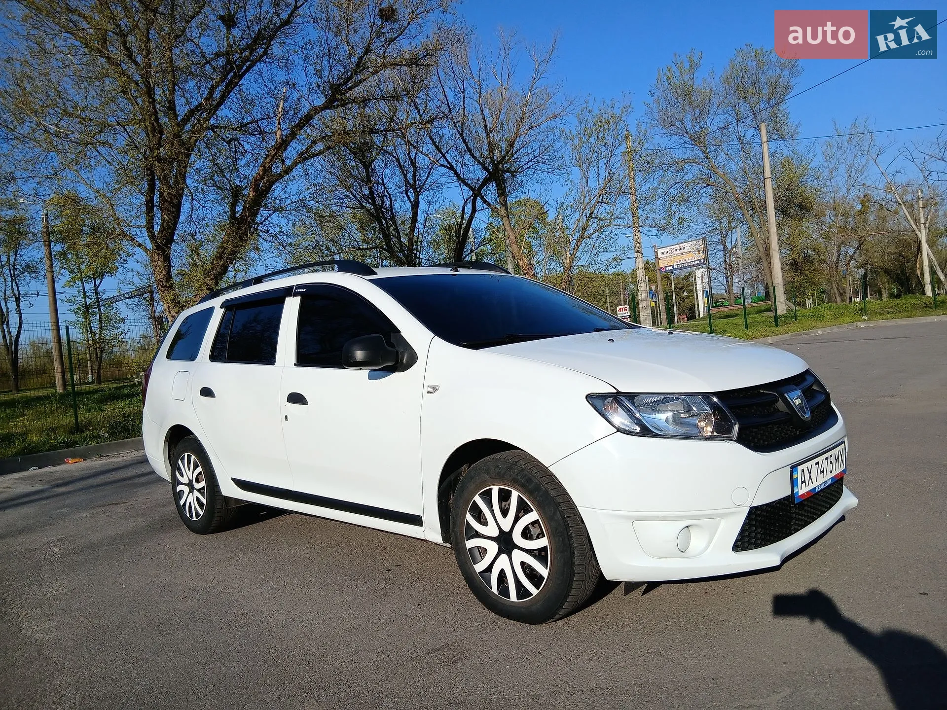 2015 Dacia Logan - мініатюра 2