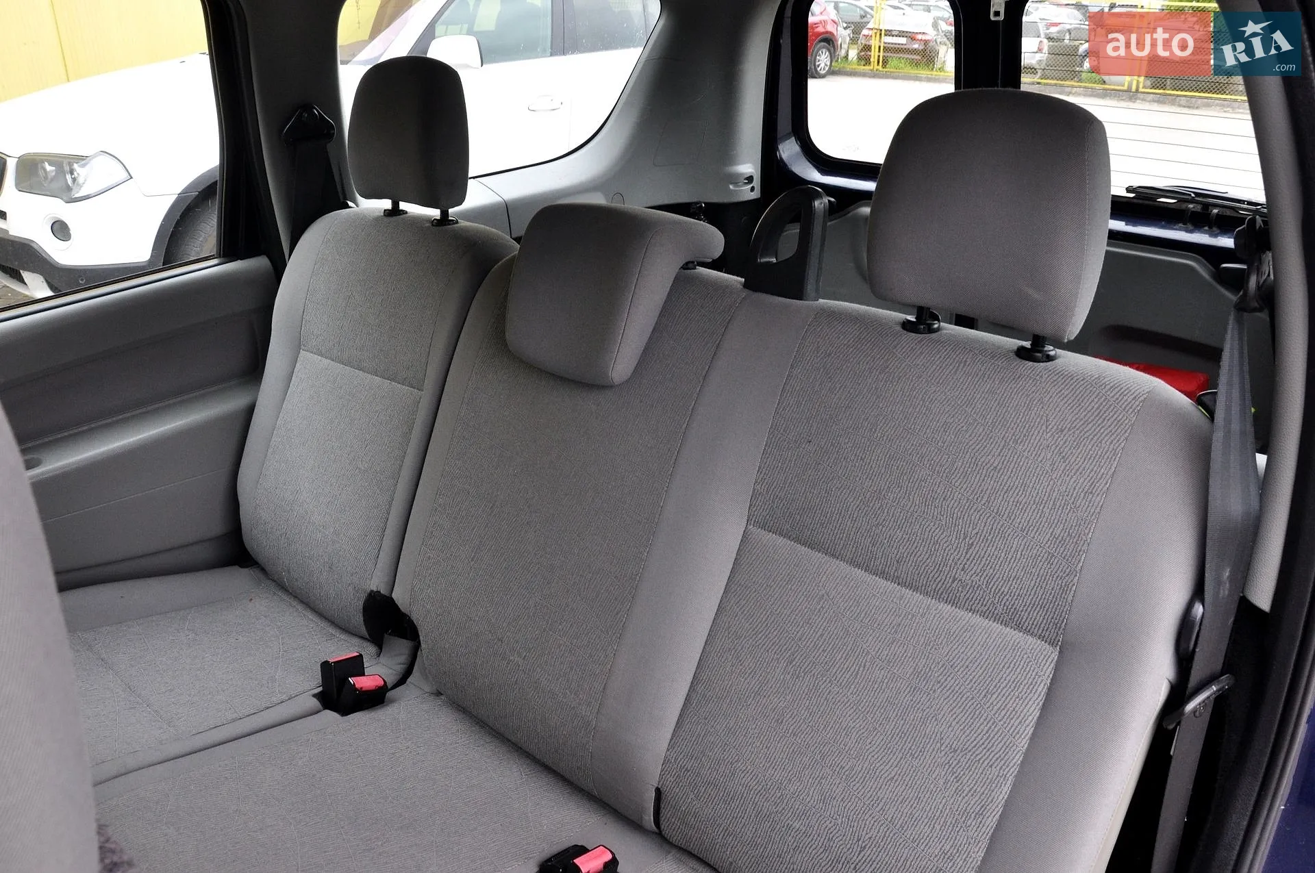 2010 Dacia Logan - мініатюра 22