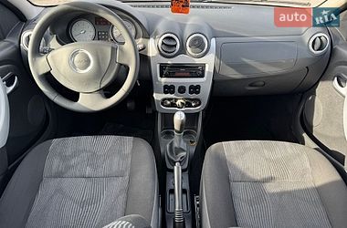Универсал Dacia Logan MCV 2009 в Житомире