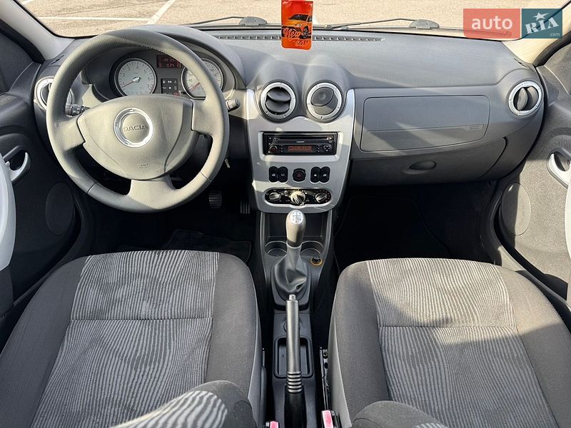 Универсал Dacia Logan MCV 2009 в Житомире