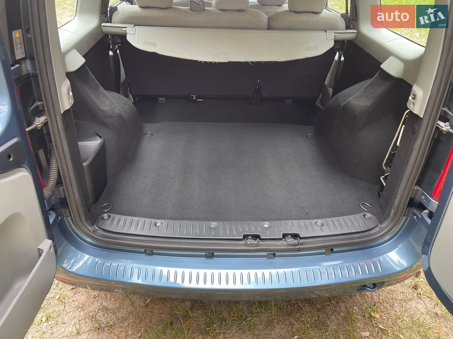 2010 Dacia Logan - мініатюра 16