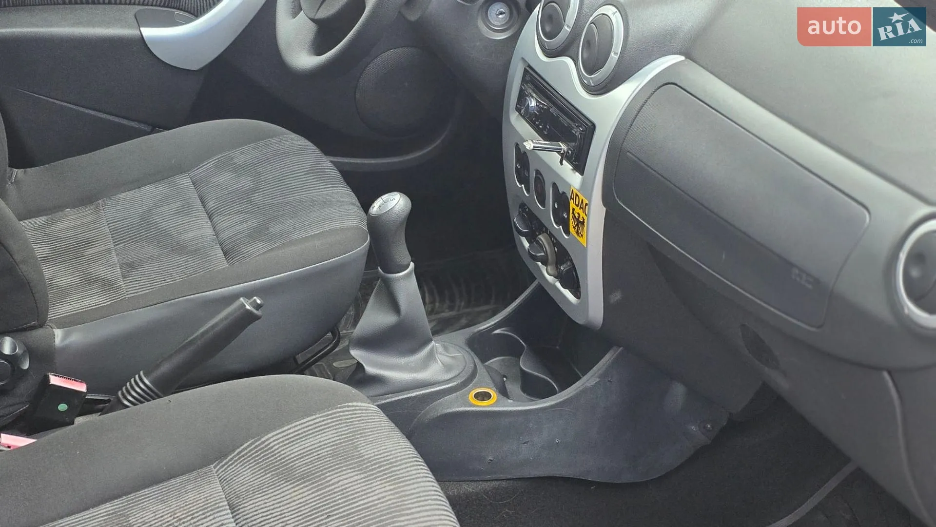 2010 Dacia Logan - мініатюра 10