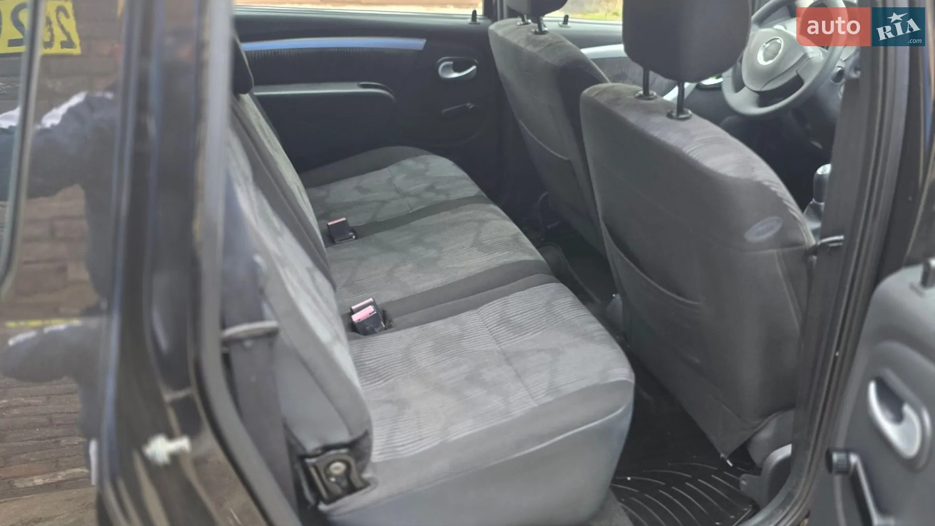 2010 Dacia Logan - мініатюра 14