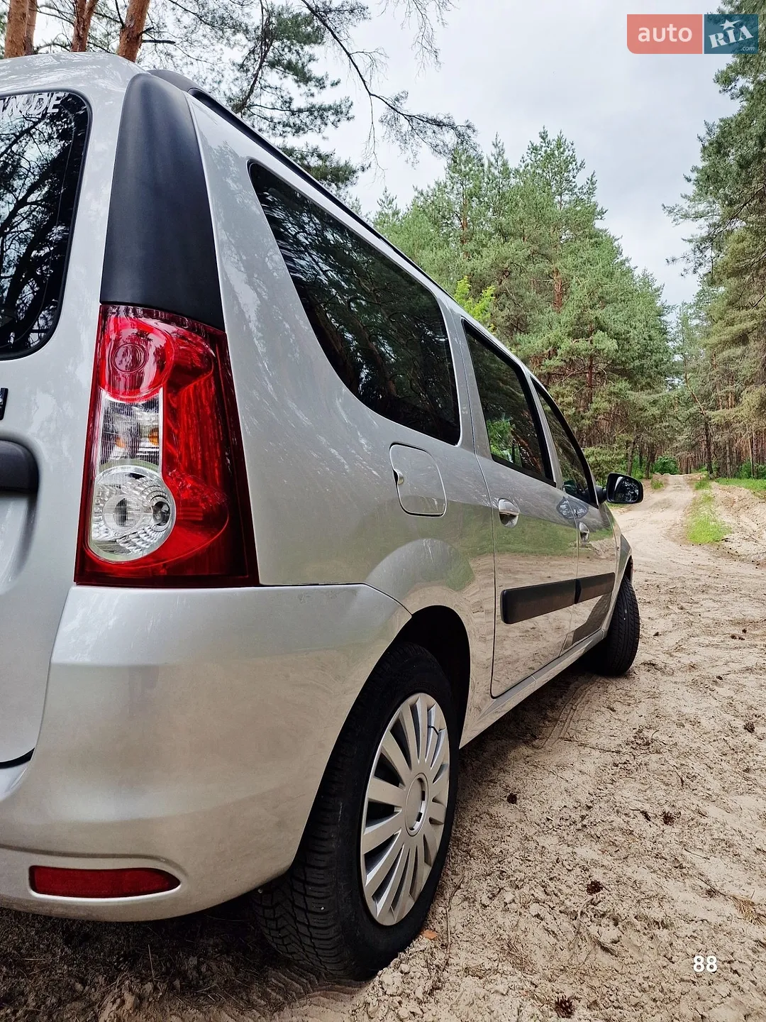 2010 Dacia Logan - мініатюра 34