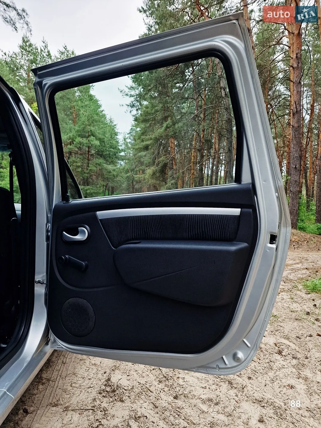 2010 Dacia Logan - мініатюра 89