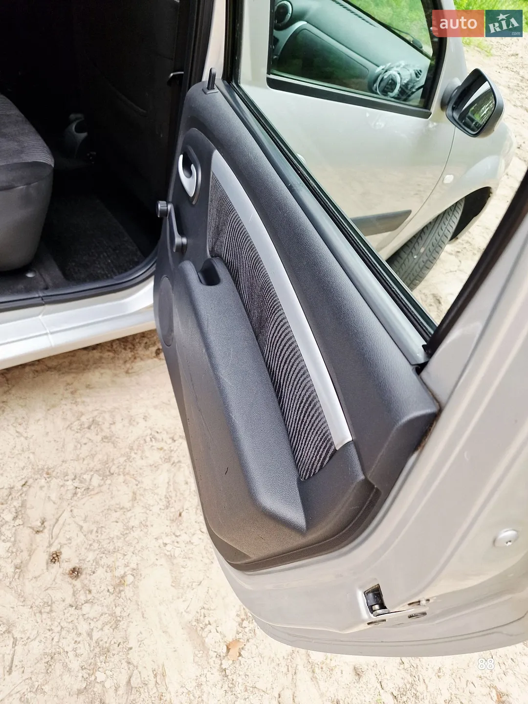 2010 Dacia Logan - мініатюра 91