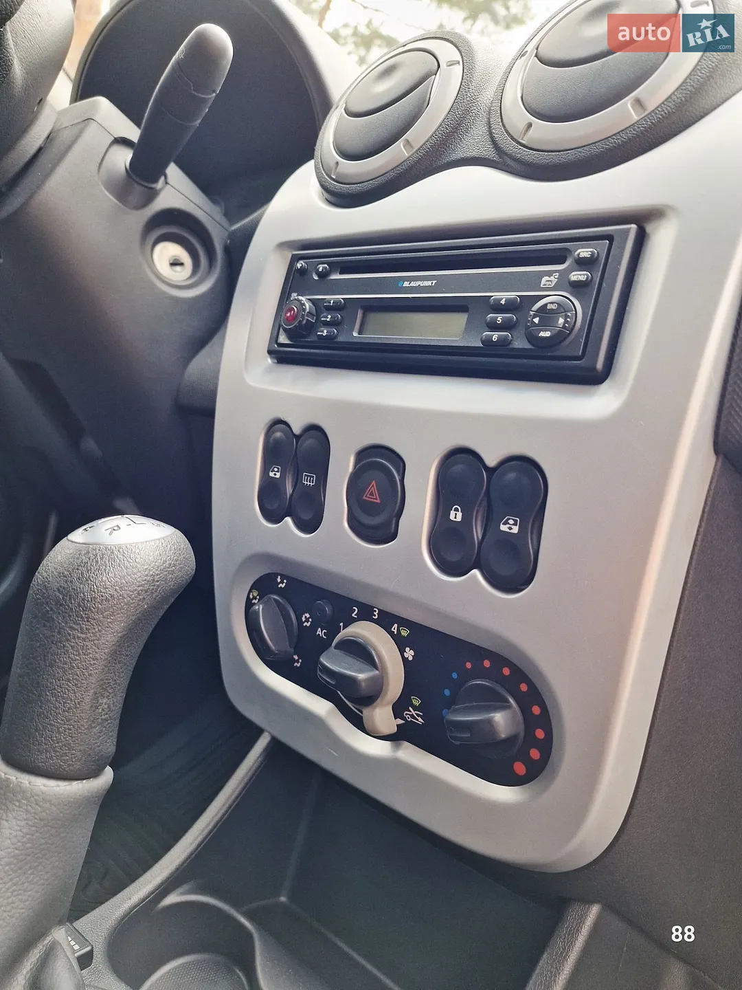 2010 Dacia Logan - мініатюра 106