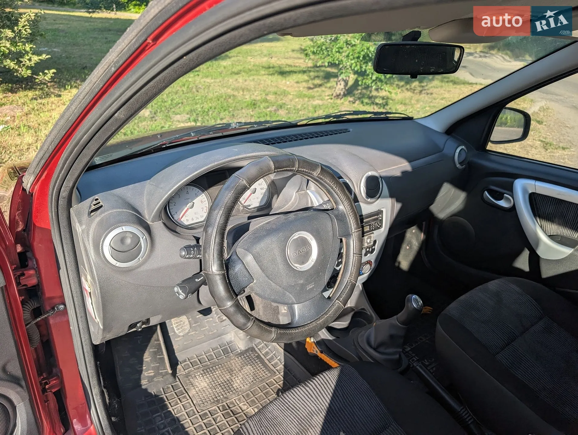 2010 Dacia Logan - мініатюра 21